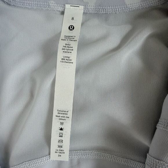 NEW Lululemon Define jacket 8 Gray Camo Luxtreme Stretch Full Zip Fitted Fitness - Picture 8 of 10